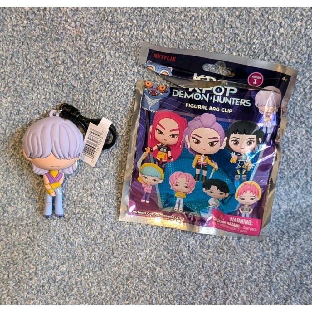 KPop Demon Hunters Saja Boys Mystery Series 1 5" 3D Foam Figural Blind Bag Clip